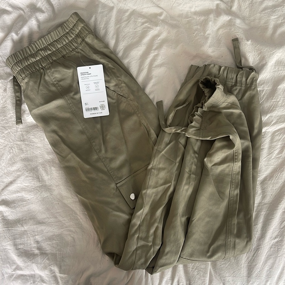 NET Athleta celestial utility pant